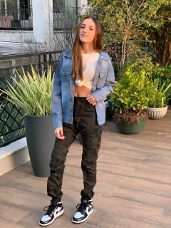 Jaqueta Jeans Azul Bolso