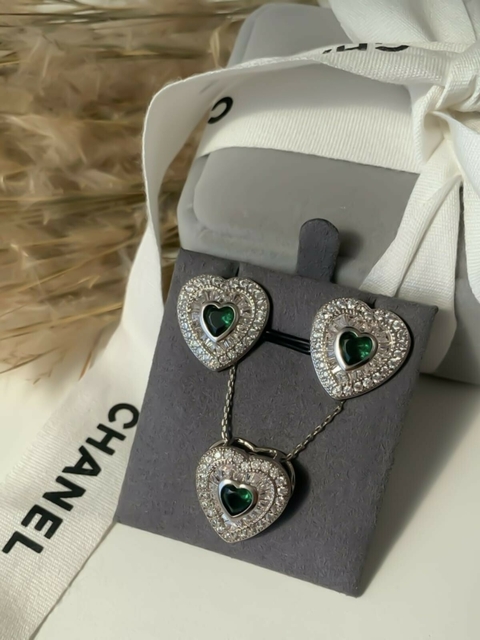 Conjunto Coração Baguetado Cravejado - comprar online