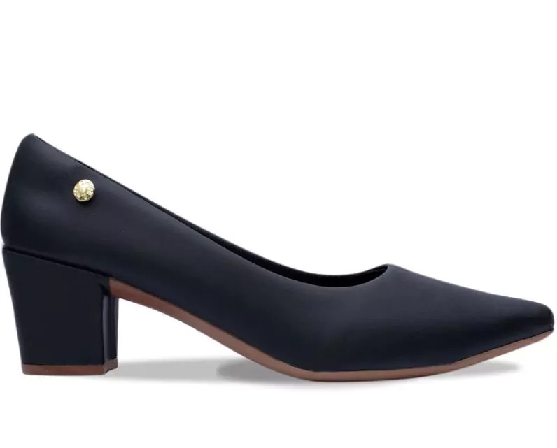 Scarpin Takata
