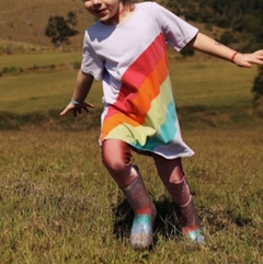 Vestido Camisetão Arco-íris Lilás na internet