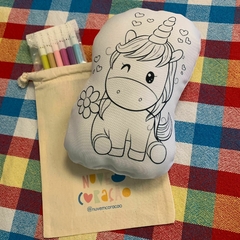 Unicórnio para colorir