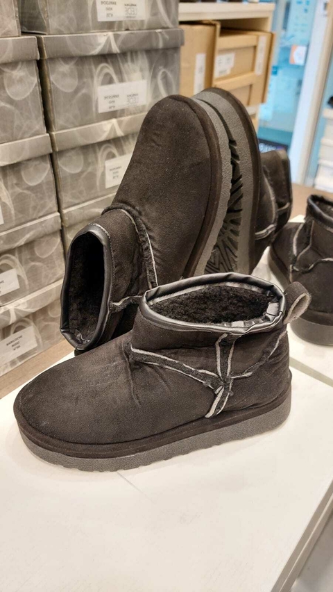 Pantu botas Vail negro baja