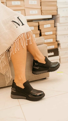 Penny negro reptil - comprar online