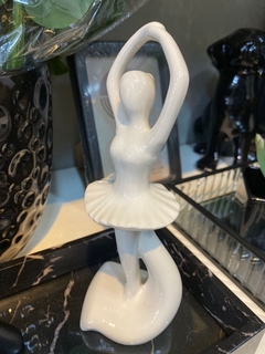 Estatueta bailarina - comprar online