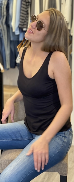 Banner de la categoría Musculosas