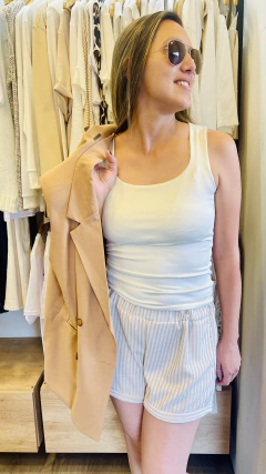 MUSCULOSA CAMILA en internet