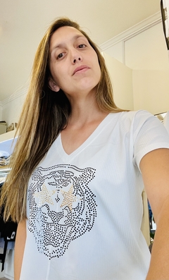REMERA APLIQUE TIGRE - comprar online