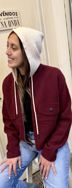 Imagen de CAMPERA CON CIERRE