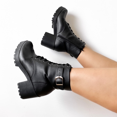 Bota Coturno Preto Tratorado Salto 6,5CM