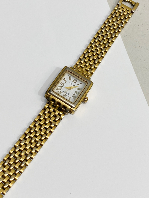 relógio vintage mondaine