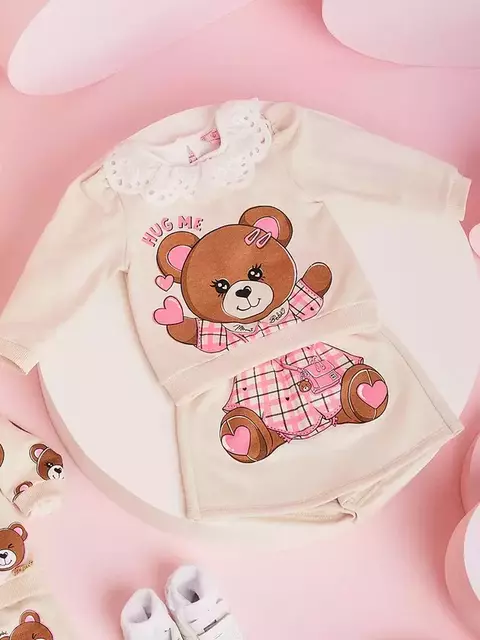 Conjunto de casaco e shorts saia com estampa de urso