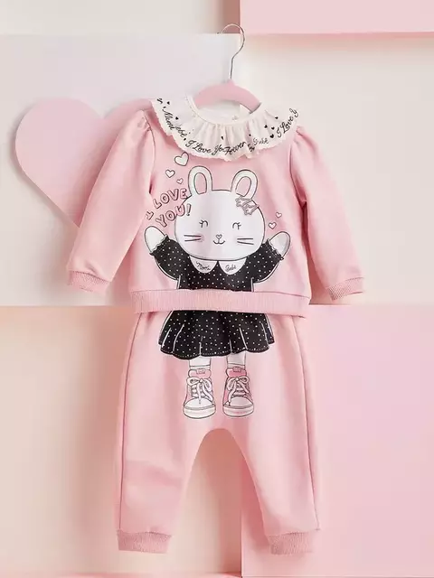 Conjunto rosa de casaco e calça coelhinho - comprar online