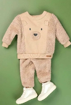 Conjunto de blusão e calça jogger em Pelo Carneirinho - comprar online