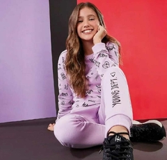 Conjunto de blusão com calça