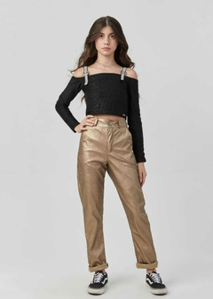 Blusa em malha na internet