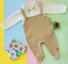 Jardineira em tricot com body com gola bordado ursos - comprar online