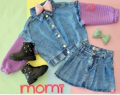 Conjunto de jaqueta com saia jeans com pregas