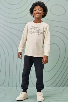 Camiseta em meia malha na internet