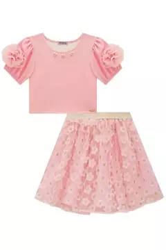 Conjunto de Blusa Cropped em Fly Tech e Saia em Tule Bordado. Com Shorts Embutido