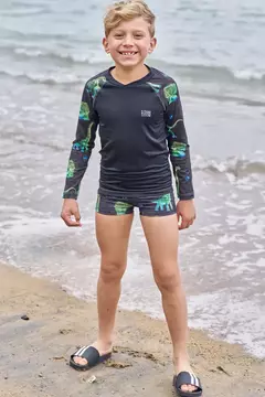 Conjunto de camiseta e sunga em malha UV Dry com proteção UV 50 na internet