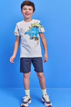 Conjunto de camiseta em meia malha e bermuda em cotton jeans com elastano na internet