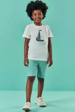 Conjunto de Camiseta em Meia Malha e Bermuda em Cotton Jeans com Elastano