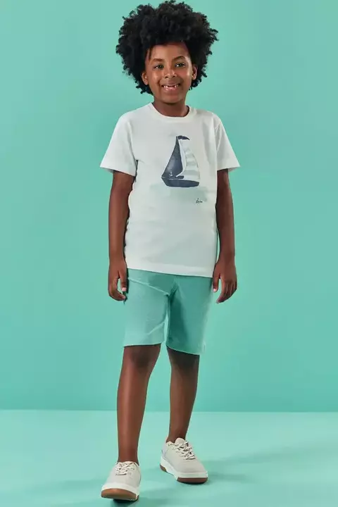 Conjunto de Camiseta em Meia Malha e Bermuda em Cotton Jeans com Elastano