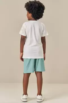 Conjunto de Camiseta em Meia Malha e Bermuda em Cotton Jeans com Elastano - comprar online