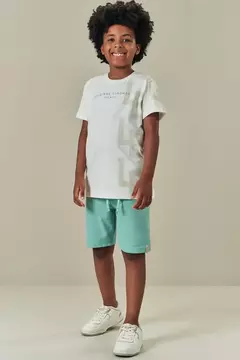 Conjunto de Camiseta em Meia Malha e Bermuda em Cotton Jeans com Elastano