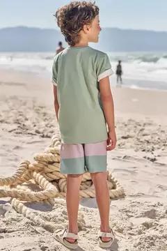 Conjunto de Camiseta em Meia Malha e Bermuda em Nylon Ergonomic com Elastano - comprar online