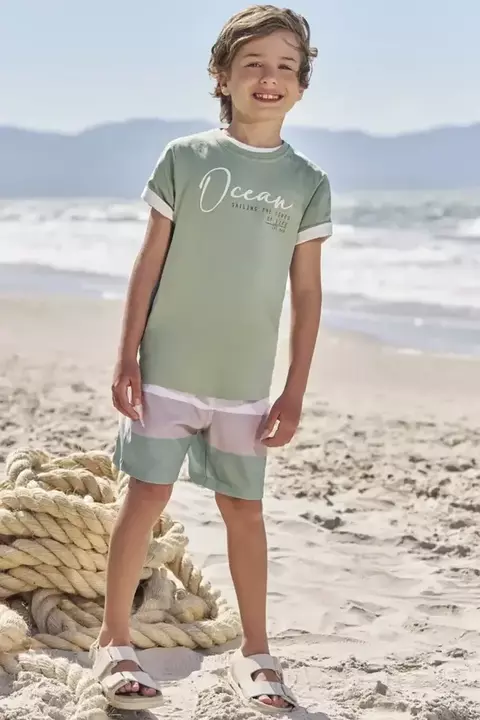 Conjunto de Camiseta em Meia Malha e Bermuda em Nylon Ergonomic com Elastano