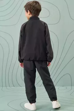 Conjunto de jaqueta corta vento e calça jogger em nylon ergonomic com elastano - comprar online