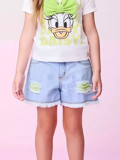 Shorts jeans com detalhe paetê