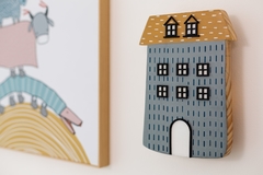 Luminária Casinha com Telhado amarelo - Mercato Cuore