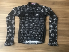 Camisa Manga Longa Be Fast na internet