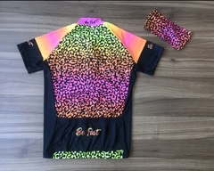 Camisa Manga Curta c/Faixa de Cabelo - comprar online