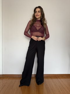 Blusa em tule gola alta - loja online