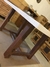 MESA DE COMEDOR TAPA DE CUARZO BLANCO DALLAS SOBRE MUEBLE DE MADERA MACIZA DE CARANDAY en internet