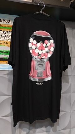Camiseta Vending Machine Preta na internet