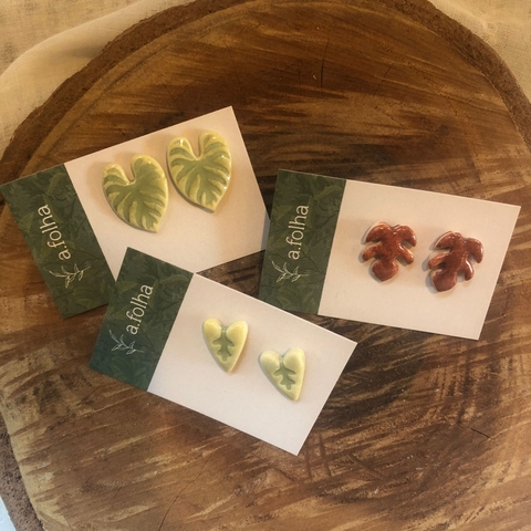 * Brinco de Cerâmica Folha (variados) - A Folha