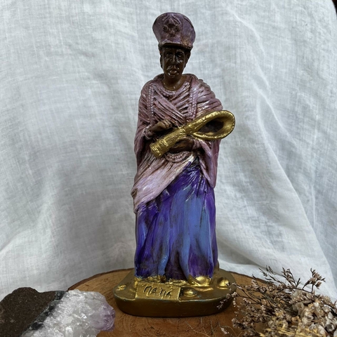 Estátua Nanã Lilás - 21cm (gesso)