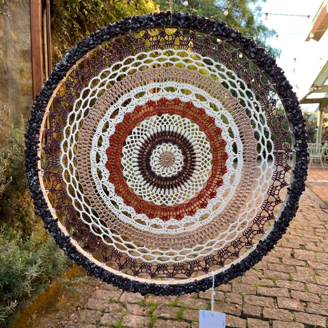 * Mandala Marrom com Cristais (50cm) - Santo Astral