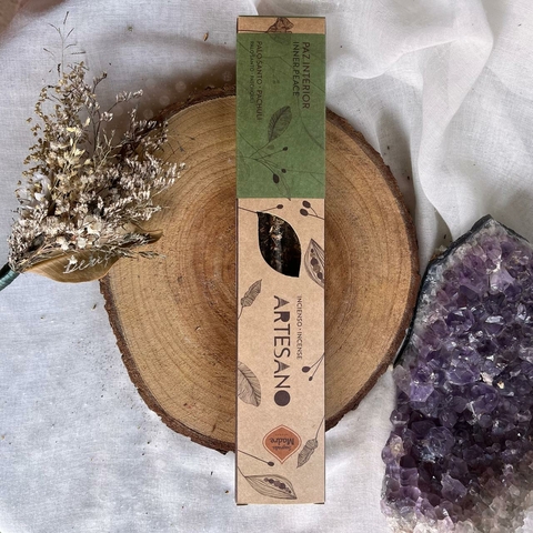 Incenso Artesano Caixa Paz Interior (Palo Santo e Patchouli) - Sagrada Madre