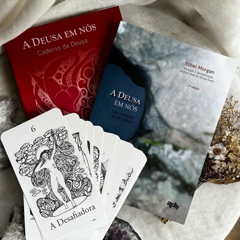* Kit A Deusa em Nós - As dez maneiras de ser mulher ( Livro + Oráculo + Caderno)