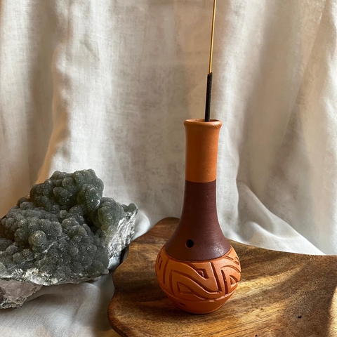 * Incensario Vaso de Barro Invertido - Ananda Aromas