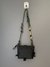 Imagem do Shoulder Bag W-3 ESCALADA preta - alça verde musgo com dourado