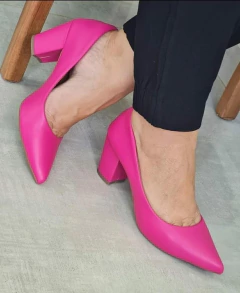 Scarpin Salto bloco 7cm - GV-2026