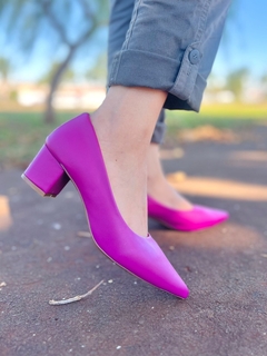 Scarpin bloco 5cm; GV-2012 - loja online