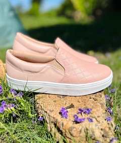 TÊNIS SLIP EM METALASSÊ GV-2038 - comprar online