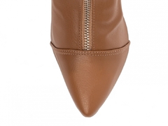 Bota Bico Fino Cano Médio; TCL43.003 - Menina Refinada